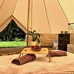 Mazury Glamping Polana Zyczen 豪华帐篷