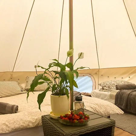 Mazury Glamping Polana Zyczen Роскошный шатер